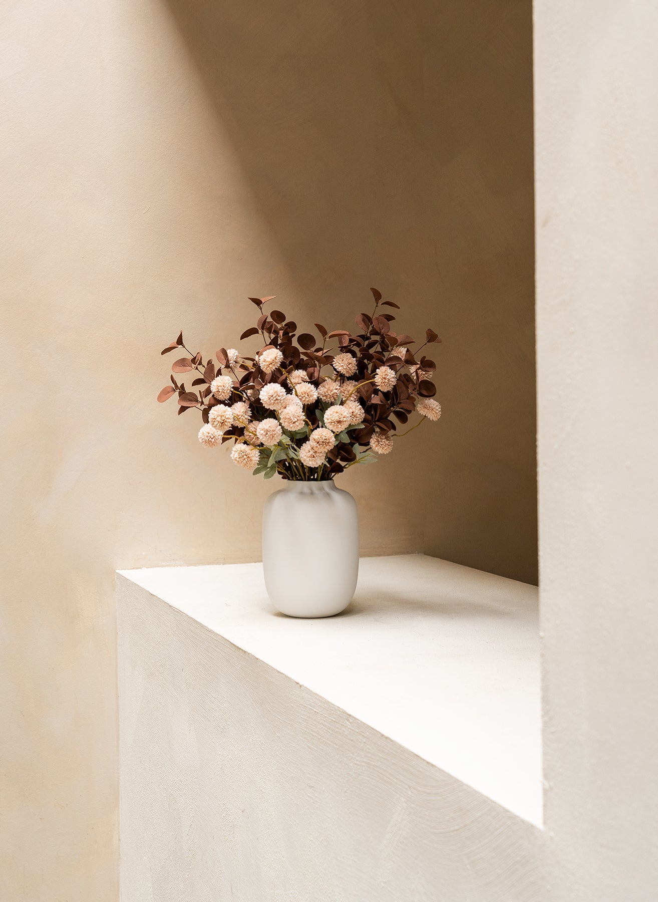 Zusammengestellter Blumenstrauß - Creme Mix