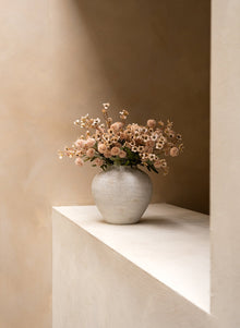 Wachsblumen-Arrangement - Creme