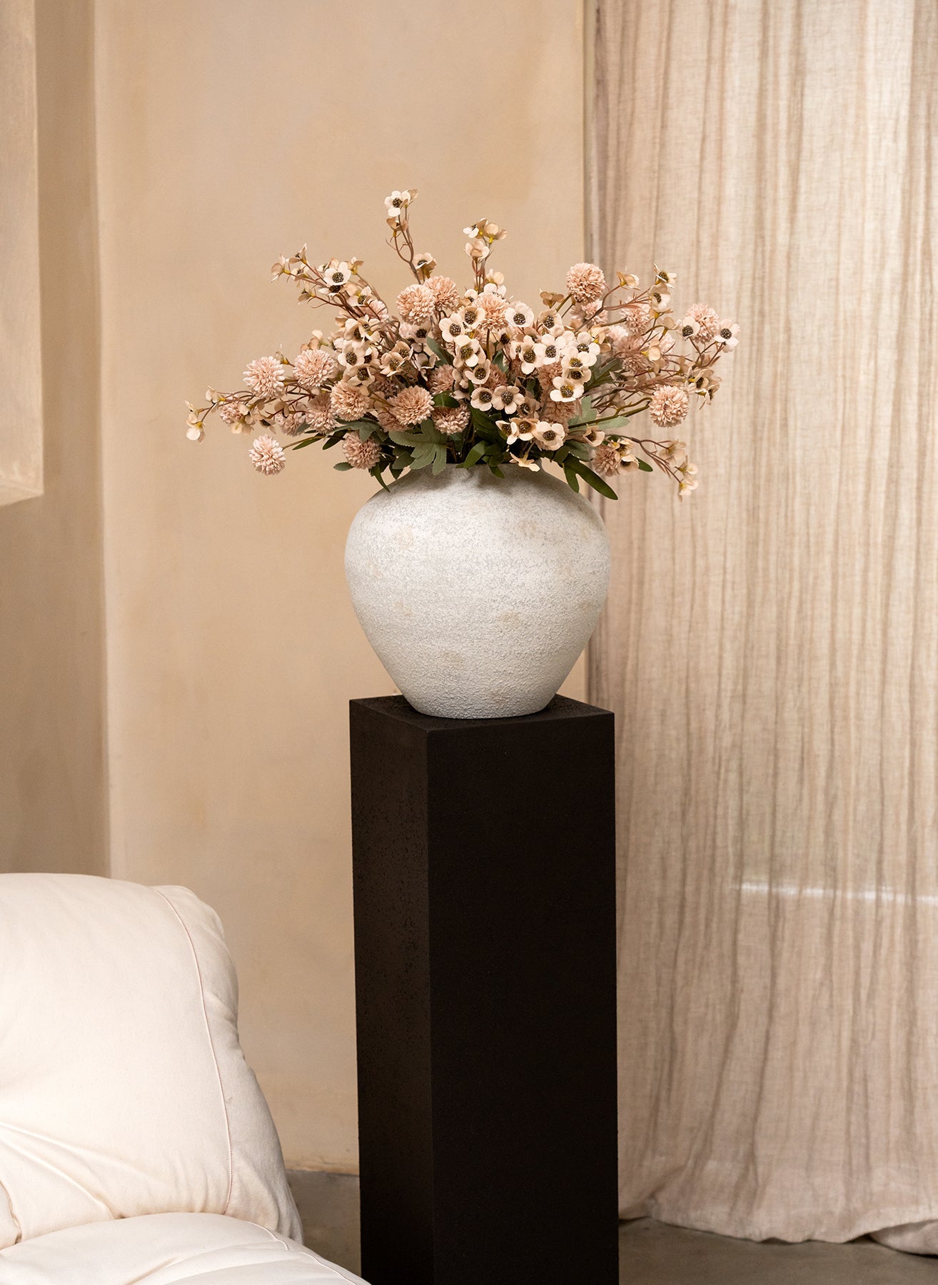 Wachsblumen-Arrangement - Creme